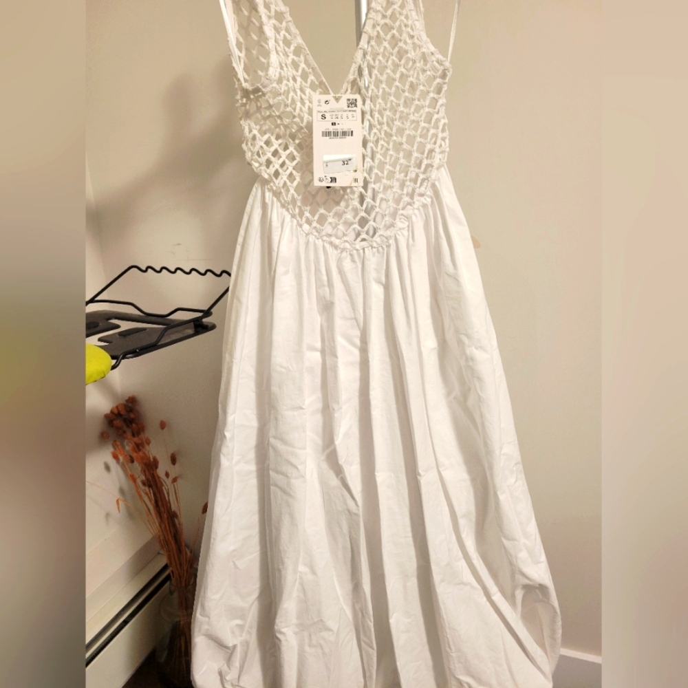 Zara mesh balloon skirt dress white